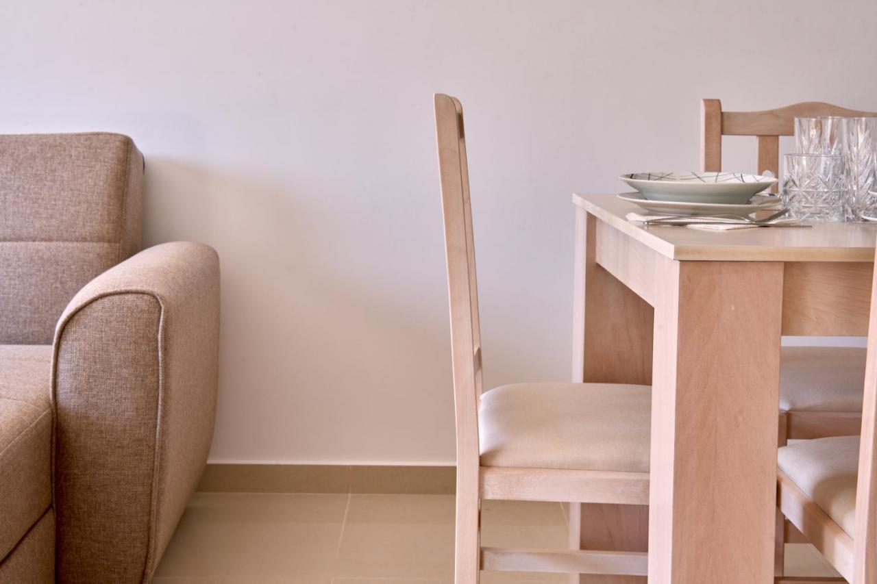 Lake View Suites Kávallos エクステリア 写真