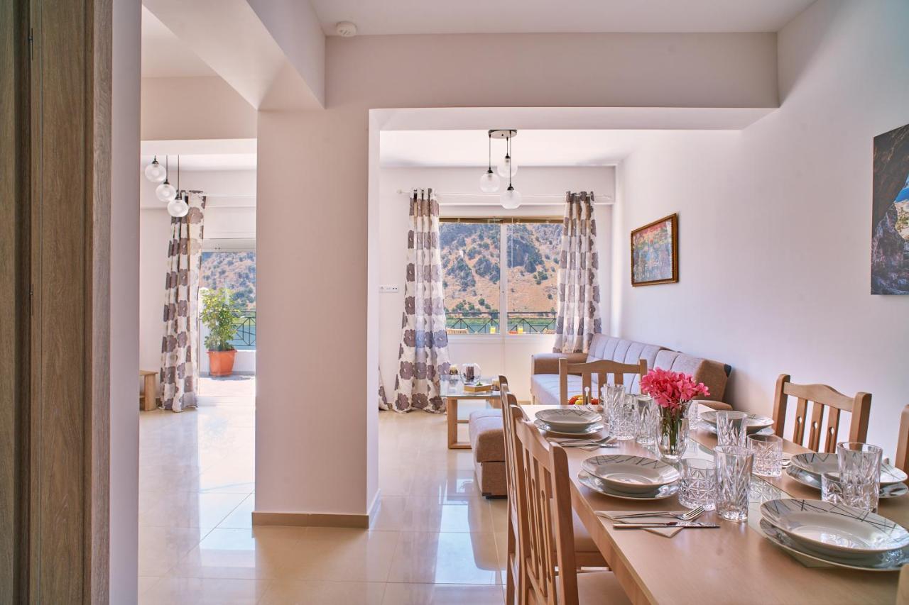 Lake View Suites Kávallos エクステリア 写真