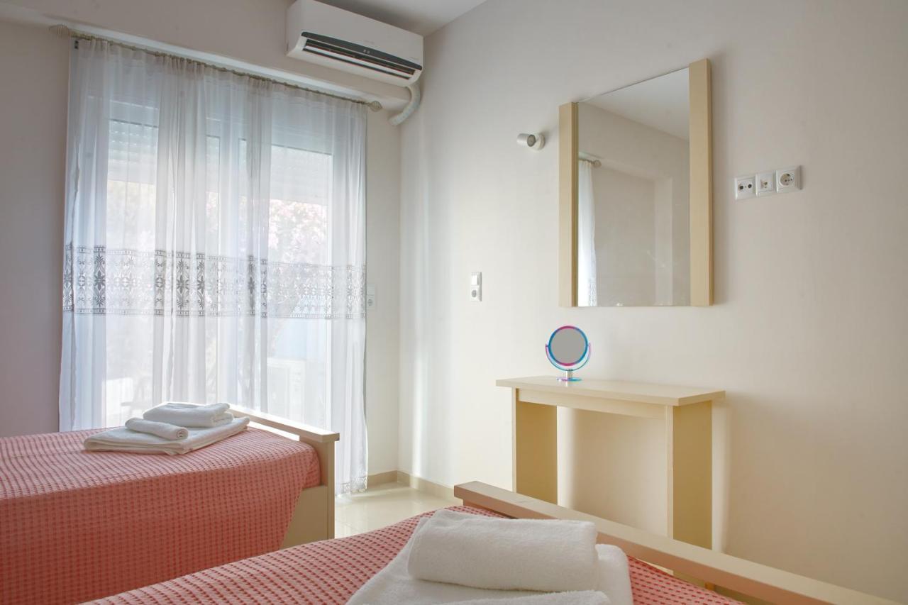 Lake View Suites Kávallos エクステリア 写真