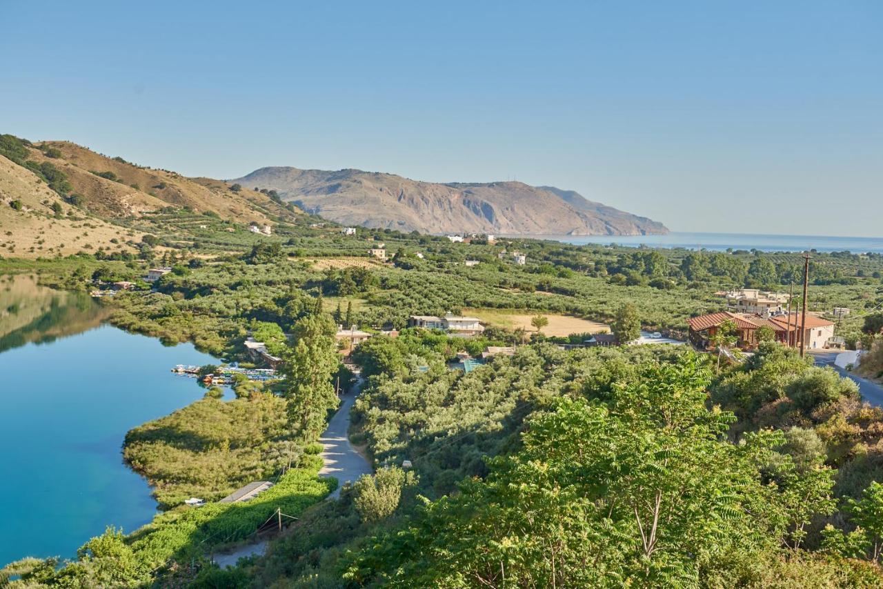 Lake View Suites Kávallos エクステリア 写真