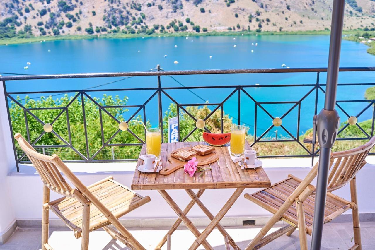 Lake View Suites Kávallos エクステリア 写真